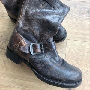 Women's Frye 76512 Distressed Brown Leather Boots